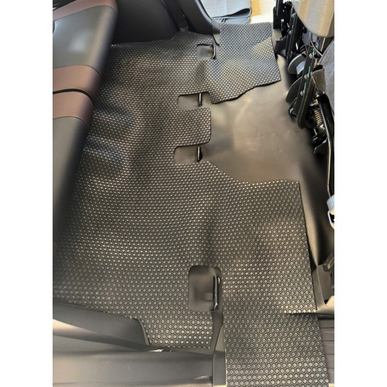 Thảm lót sàn ô tô Mitsubishi Destinator  